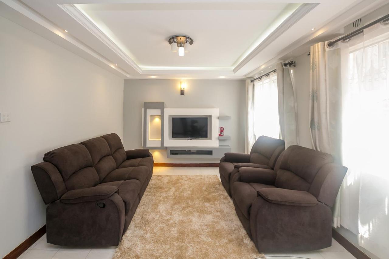 ניירובי Esterina Suites מראה חיצוני תמונה
